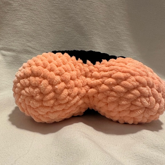 Hand made crocheted heart pillow/plush - Picture 3 of 4